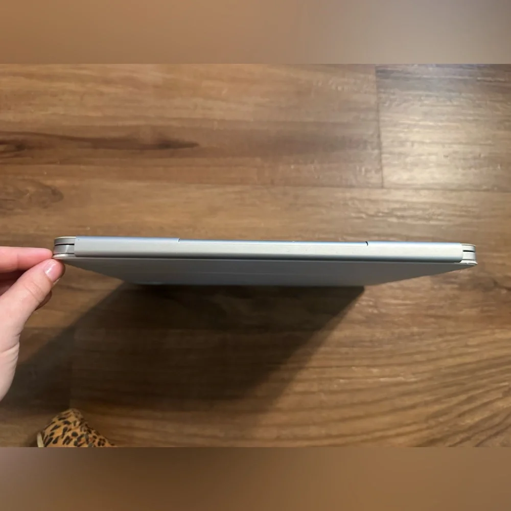 Magic Keyboard for iPad Pro 13-inch